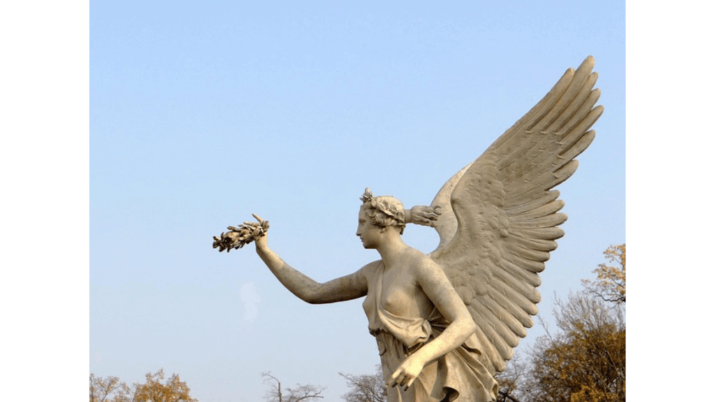 https://pixabay.com/photos/angel-laurel-the-statue-wilan%c3%b3w-2875927/