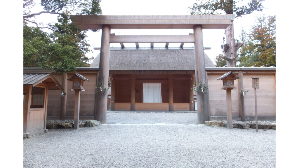 伊勢神宮外宮(豊受大神宮)
N yotarou, CC BY-SA 4.0,
Wikimedia Commons